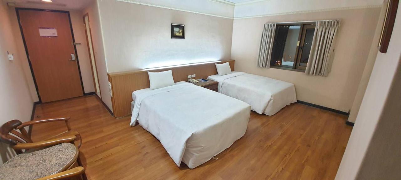 Tapeng Bay Holiday Hotel Tungkang Kültér fotó