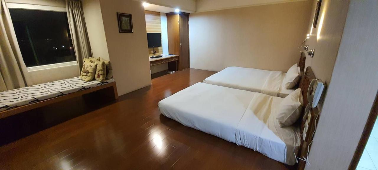 Tapeng Bay Holiday Hotel Tungkang Kültér fotó