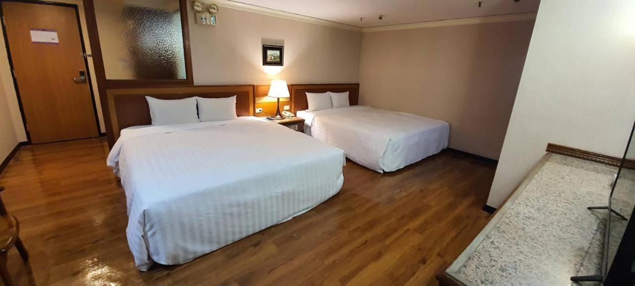 Tapeng Bay Holiday Hotel Tungkang Kültér fotó