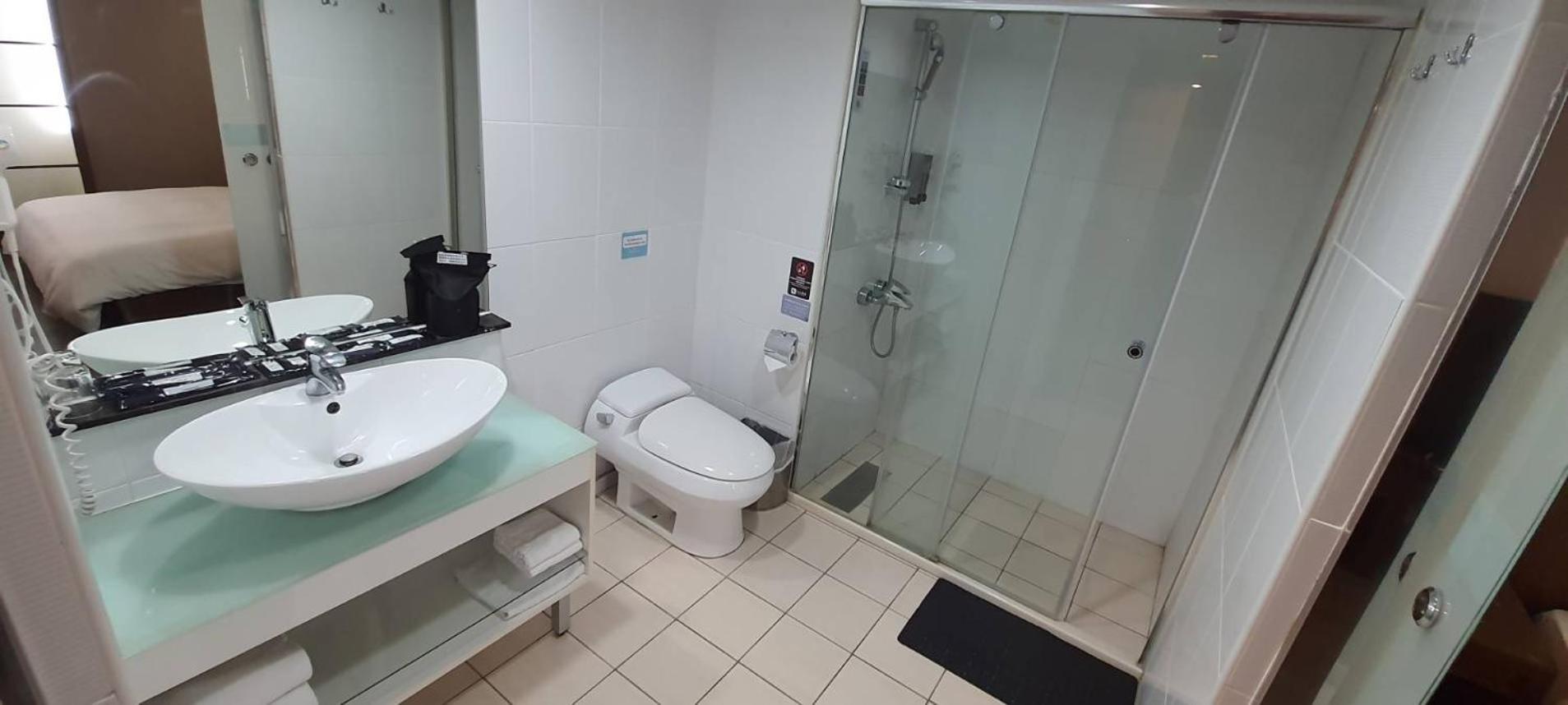 Tapeng Bay Holiday Hotel Tungkang Kültér fotó