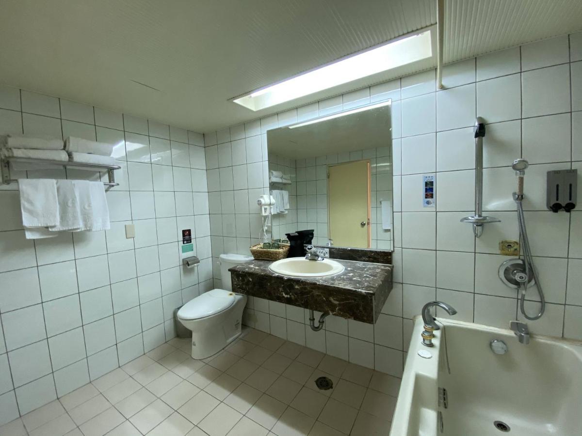 Tapeng Bay Holiday Hotel Tungkang Kültér fotó